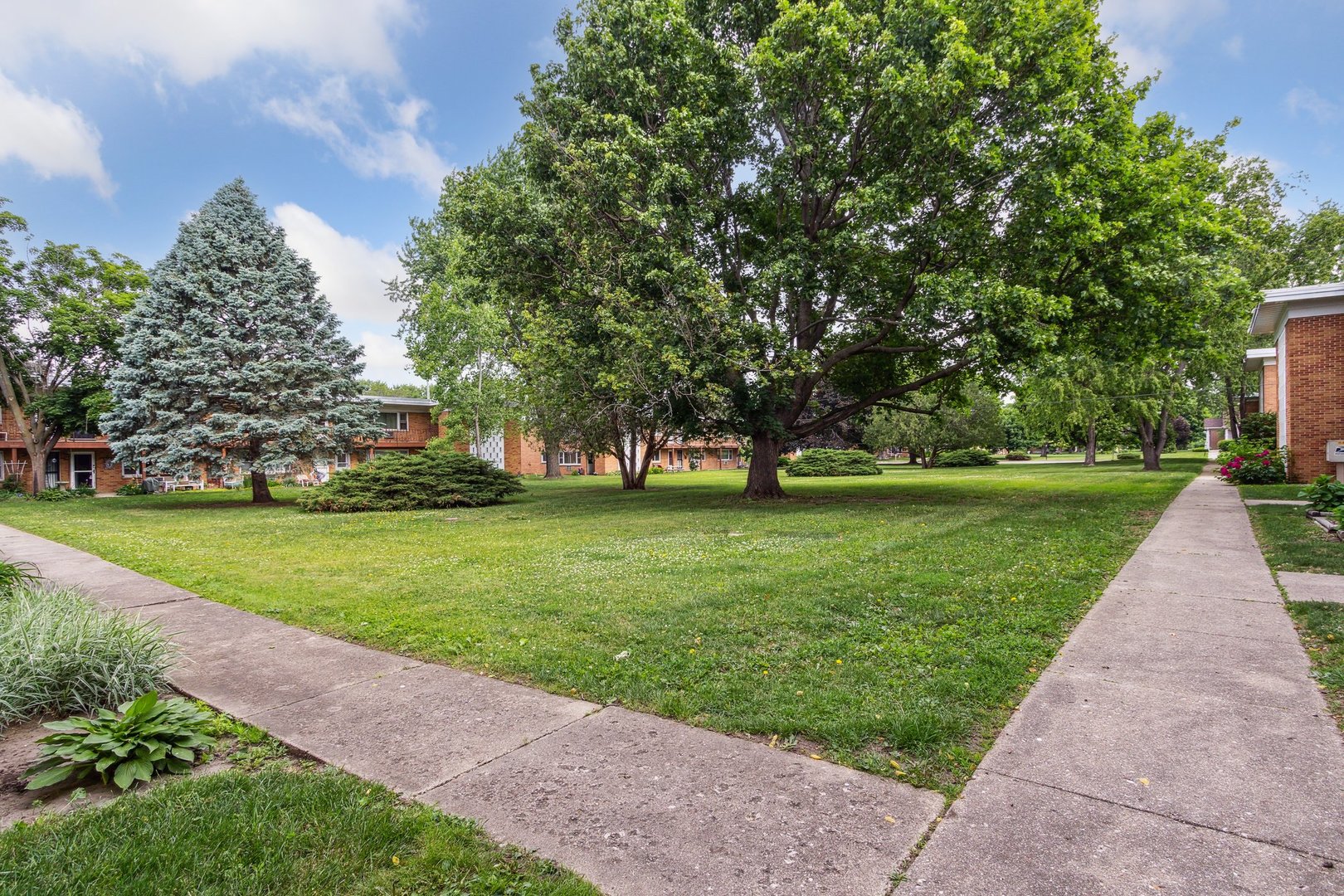 241 Northway Park Road 10