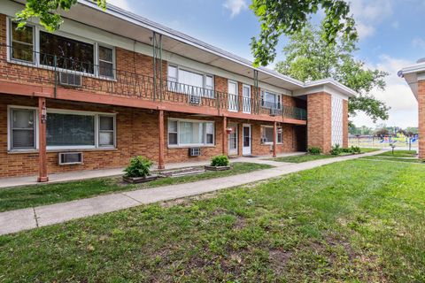 241 Northway Park Road 10 Machesney Park IL 61115
