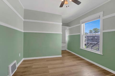 Tiny photo for 2419 W Berenice Avenue, Chicago, IL 60618 (MLS # 12646069)