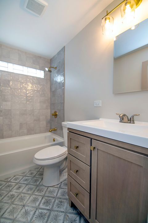 Tiny photo for 797 S Spring Road, Elmhurst, IL 60126 (MLS # 12567173)