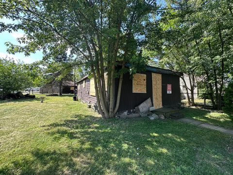 Photo of 10501 Schubert Avenue, Melrose Park, IL 60164 (MLS # 12492751)