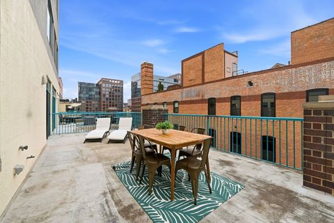 Tiny photo for Chicago, IL 60607 (MLS # 12504394)