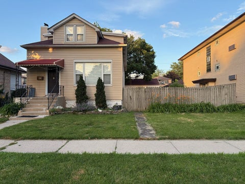 Photo of 2635 N 73rd Avenue, Elmwood Park, IL 60707 (MLS # 12748670)