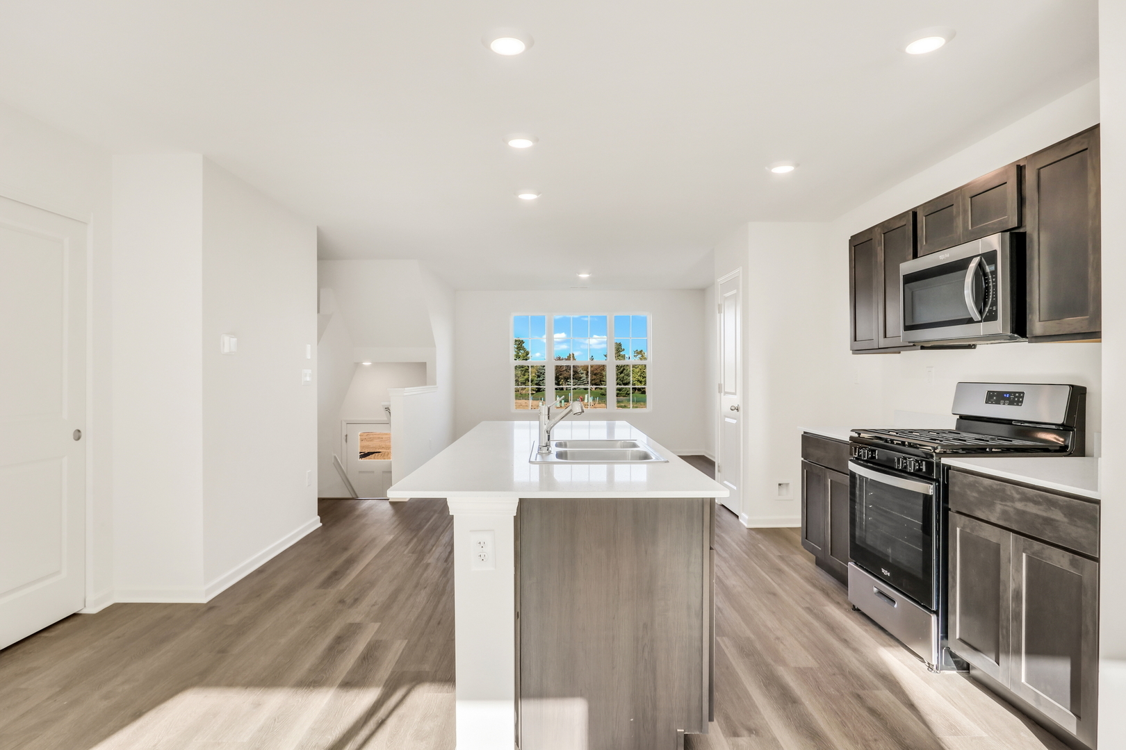 6560 Linden Trail A