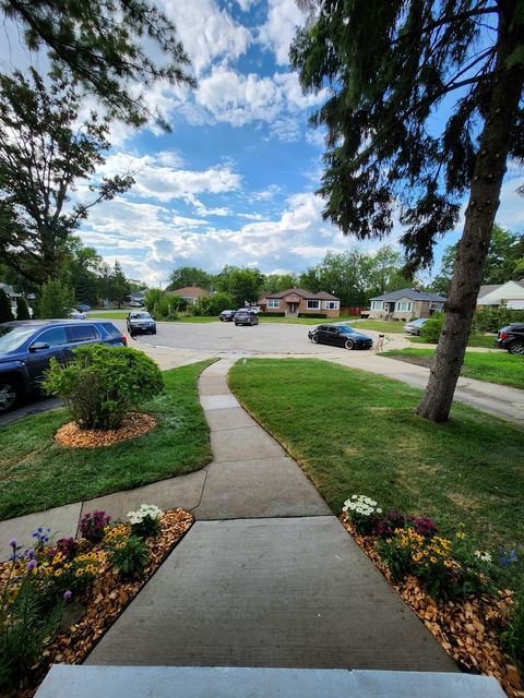 Tiny photo for Franklin Park, IL 60131 (MLS # 12587419)