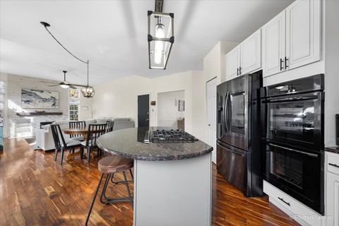 Tiny photo for 1412 Redwing Drive, Antioch, IL 60002 (MLS # 12513308)