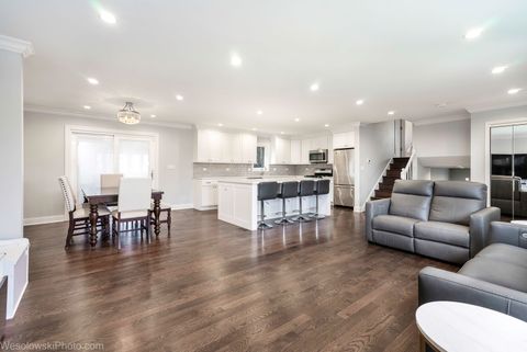 Tiny photo for 403 Whipple Lane, Westmont, IL 60559 (MLS # 12600374)