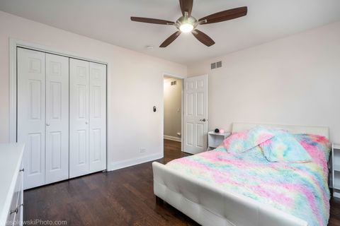 Tiny photo for 403 Whipple Lane, Westmont, IL 60559 (MLS # 12600374)