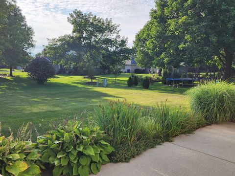 Tiny photo for 22100 Princeton Circle, Frankfort, IL 60423 (MLS # 12574193)