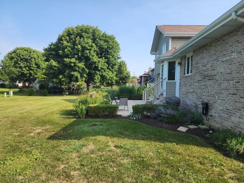 Tiny photo for 22100 Princeton Circle, Frankfort, IL 60423 (MLS # 12574193)