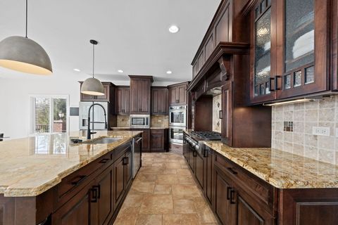 Tiny photo for 7827 Emma Court, Orland Park, IL 60462 (MLS # 12595553)