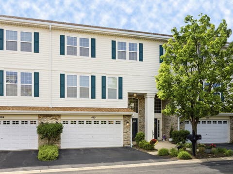 Tiny photo for 490 Dolton Lane, Carol Stream, IL 60188 (MLS # 12655457)