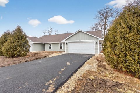 Tiny photo for 301 W South Street #301, Durand, IL 61024 (MLS # 12585017)