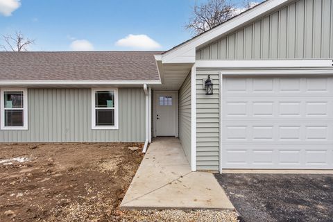 Tiny photo for 301 W South Street #301, Durand, IL 61024 (MLS # 12585017)