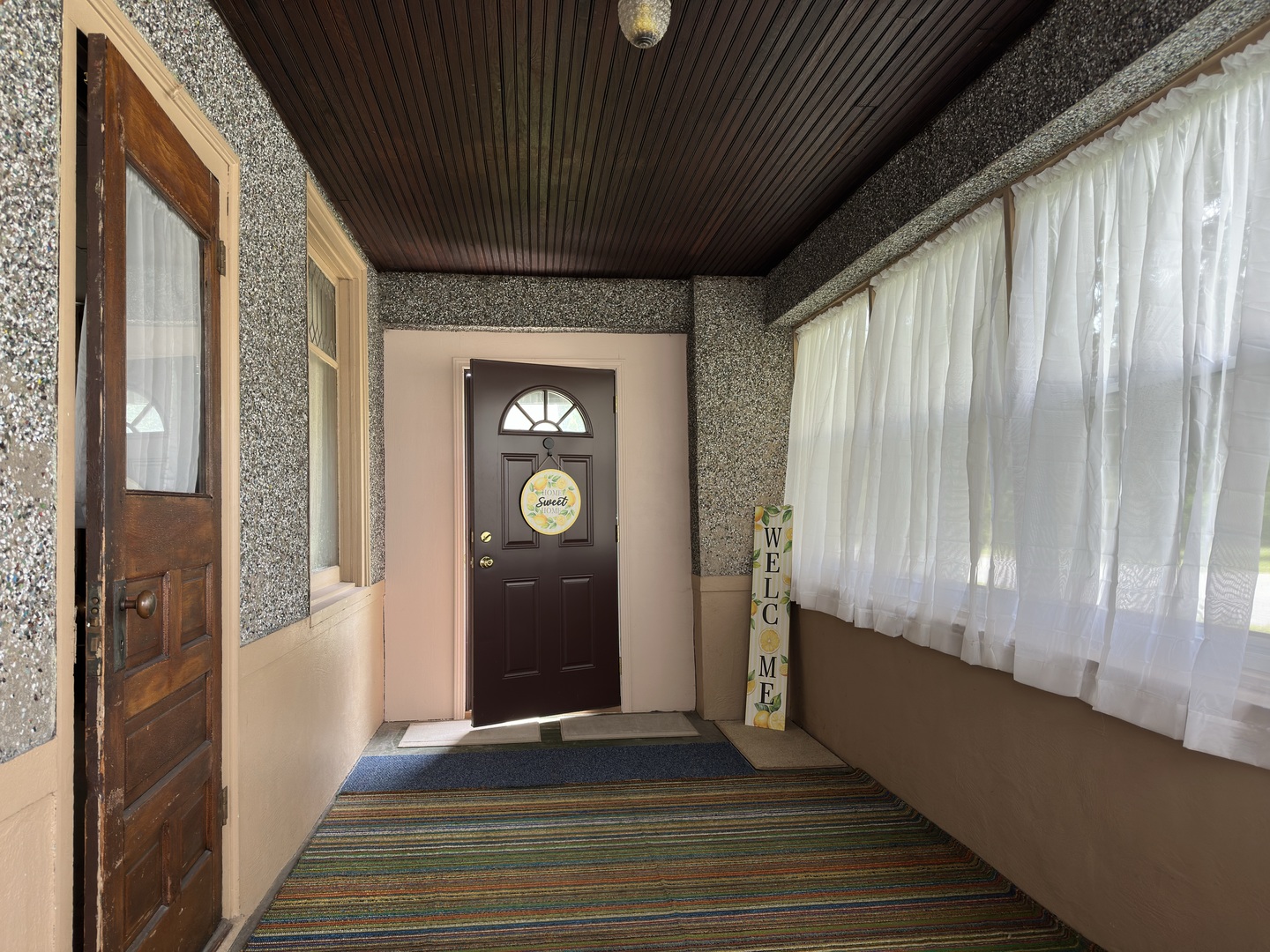 1332 Chartres Street