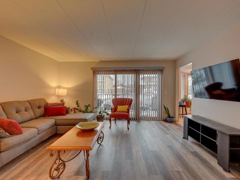 Tiny photo for 8650 Laporte Avenue #1A, Burbank, IL 60459 (MLS # 12527320)