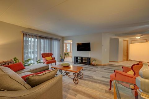 Tiny photo for 8650 Laporte Avenue #1A, Burbank, IL 60459 (MLS # 12527320)