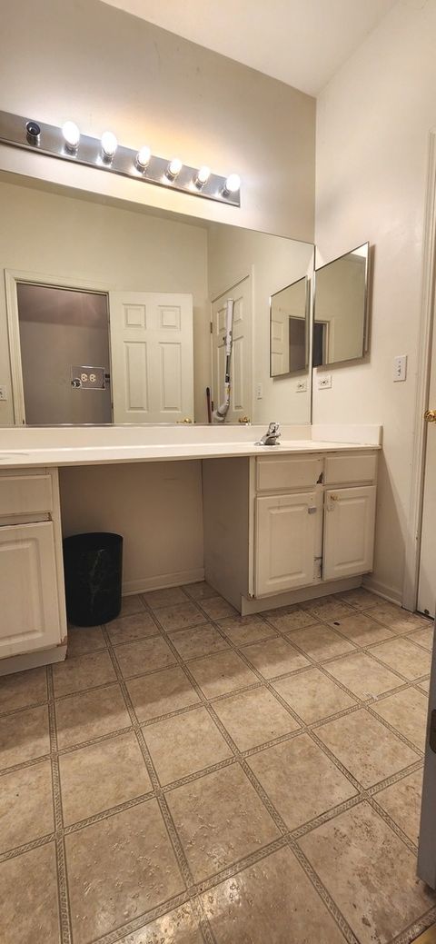 Tiny photo for 117 Enclave Circle #A, Bolingbrook, IL 60440 (MLS # 12471762)
