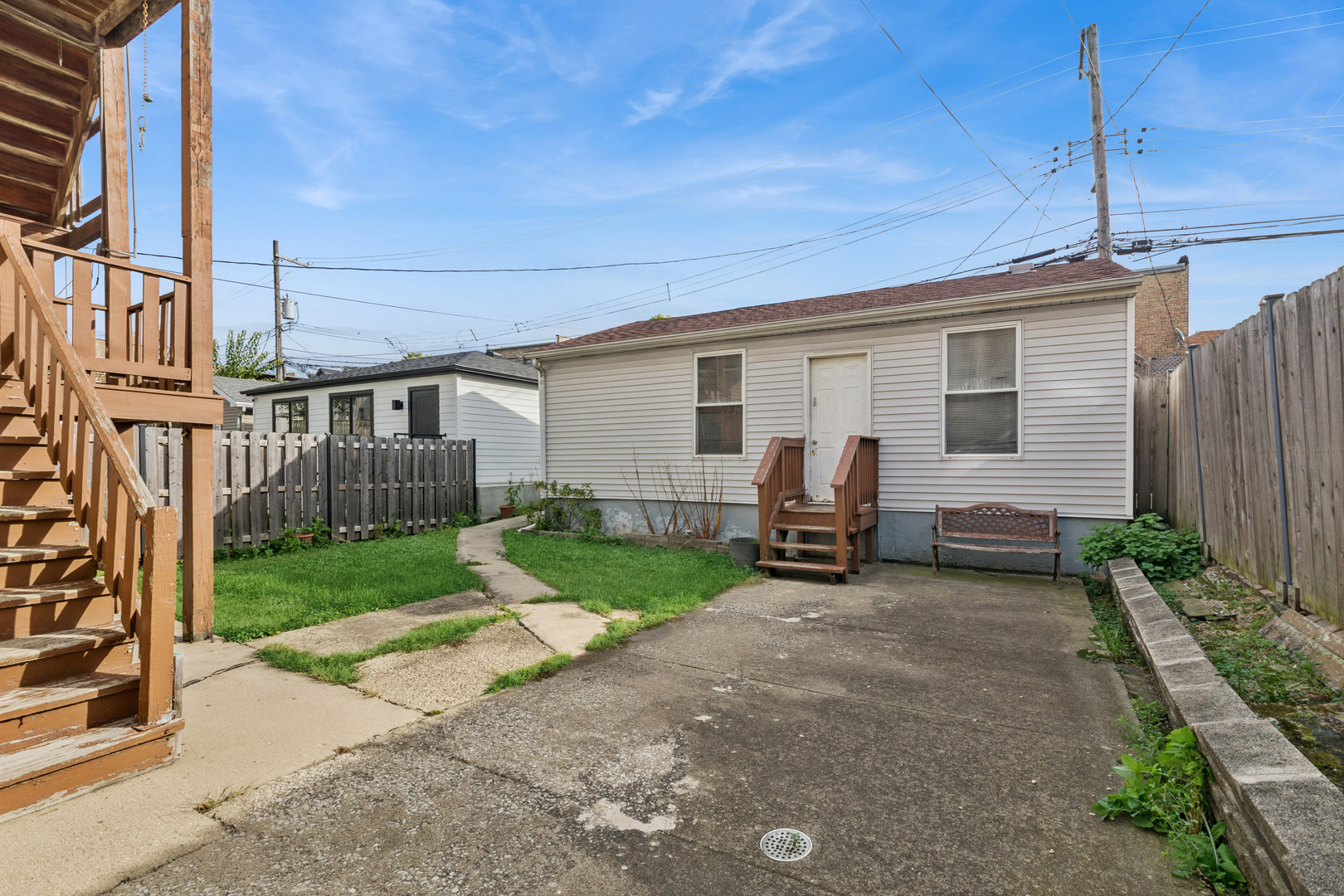 2429 N Rockwell Street