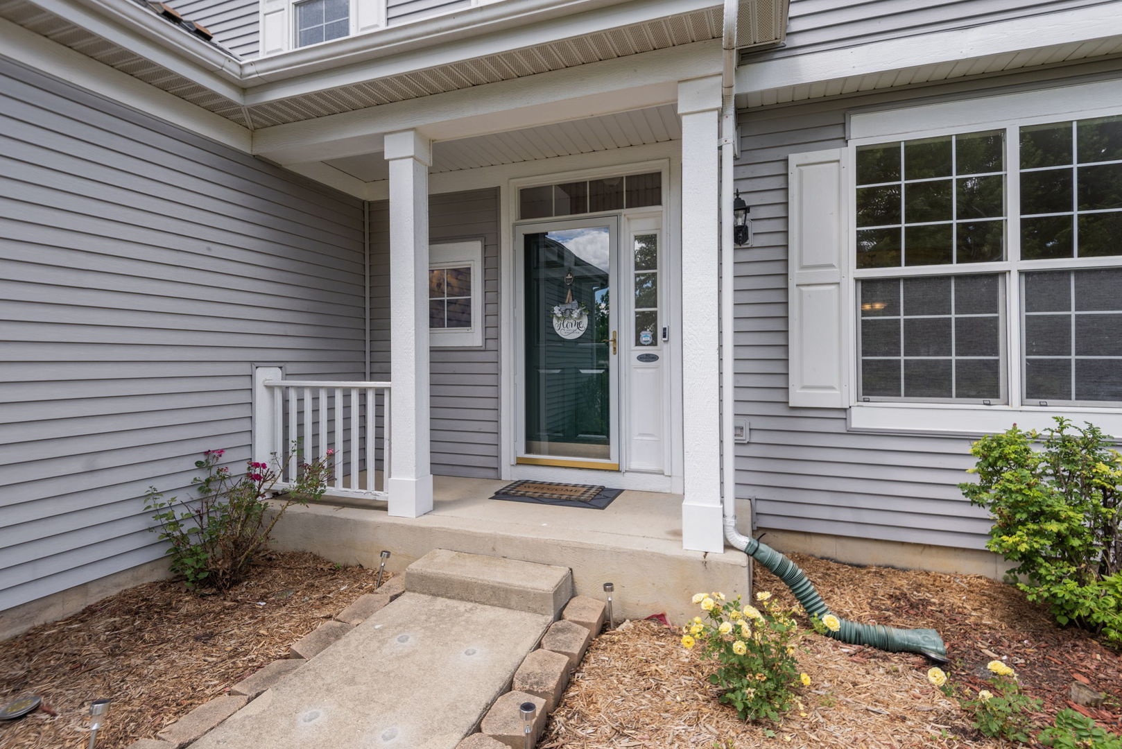 596 W Dalton Drive