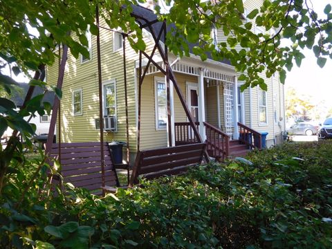 Tiny photo for 17 Blackhawk Street, Aurora, IL 60506 (MLS # 12503671)