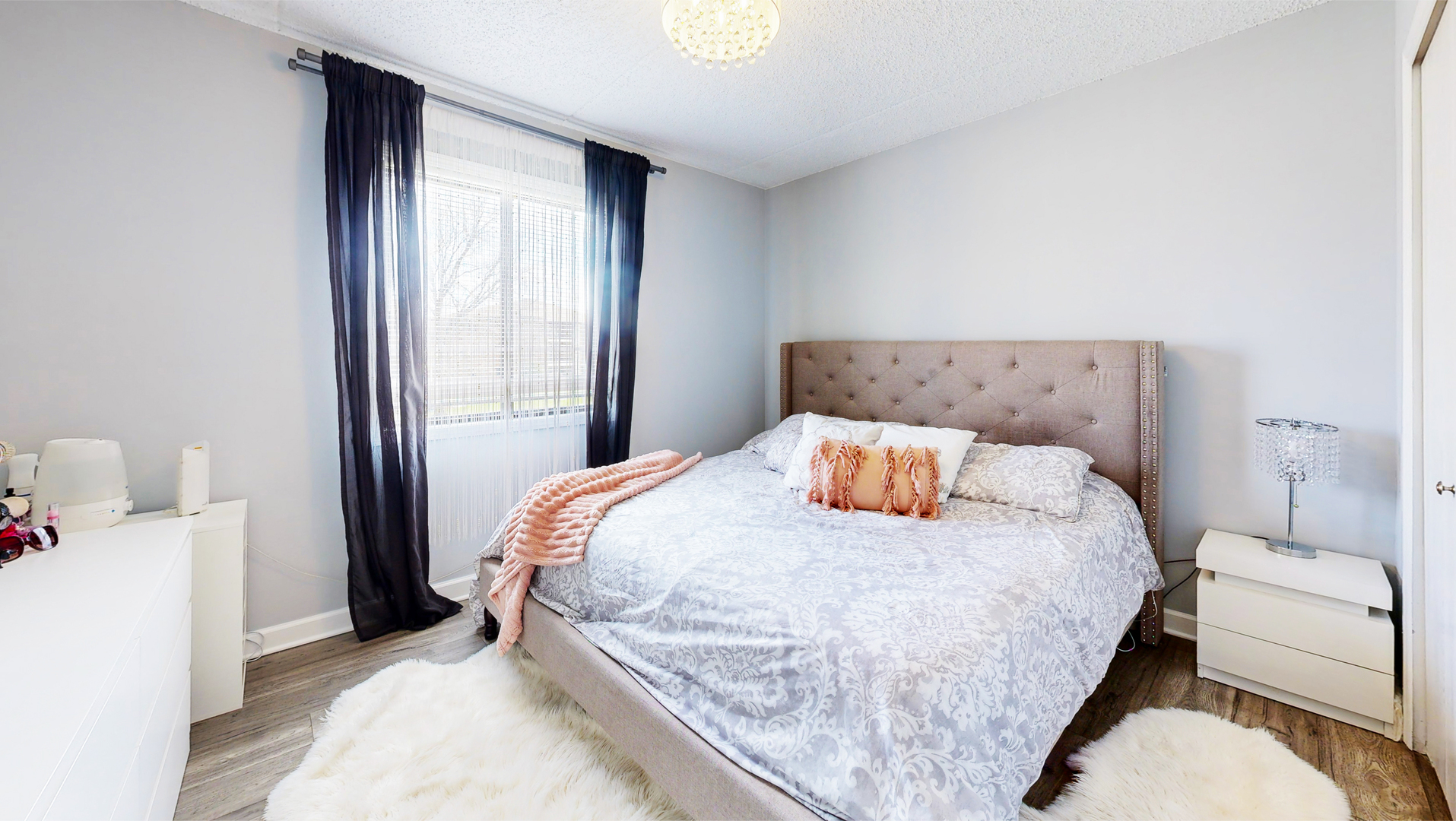 1215 Chalet Road 200