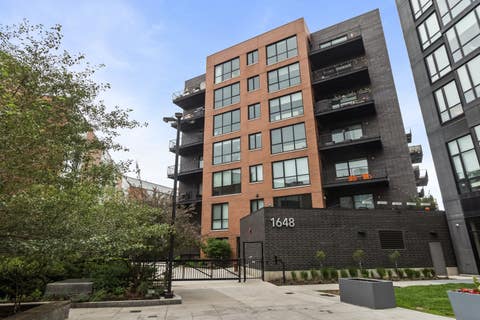 Photo of 1648 W Division Street #309, Chicago, IL 60622 (MLS # 12648622)