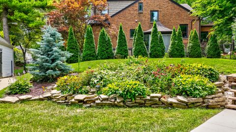 Tiny photo for 202 Pleasant Avenue, Streator, IL 61364 (MLS # 12436787)