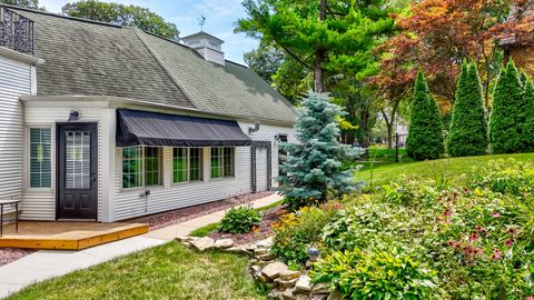 Tiny photo for 202 Pleasant Avenue, Streator, IL 61364 (MLS # 12436787)