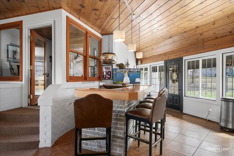 Tiny photo for 202 Pleasant Avenue, Streator, IL 61364 (MLS # 12436787)