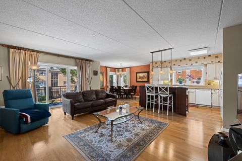 Tiny photo for 395 Graceland Avenue #207, Des Plaines, IL 60016 (MLS # 12471292)