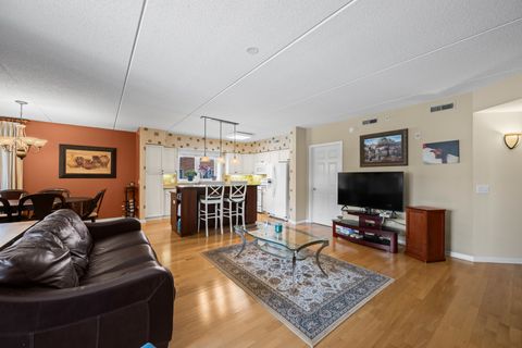 Tiny photo for 395 Graceland Avenue #207, Des Plaines, IL 60016 (MLS # 12471292)