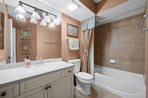 Tiny photo for 395 Graceland Avenue #207, Des Plaines, IL 60016 (MLS # 12471292)