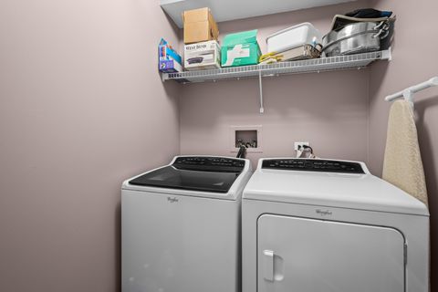 Tiny photo for 395 Graceland Avenue #207, Des Plaines, IL 60016 (MLS # 12471292)