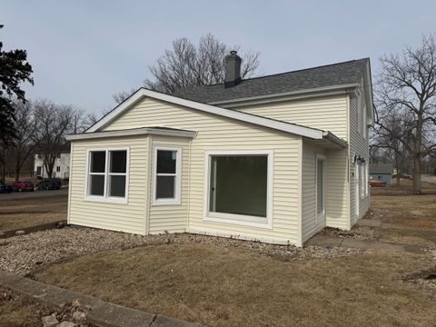Tiny photo for 314 S High Street, Granville, IL 61326 (MLS # 12528562)