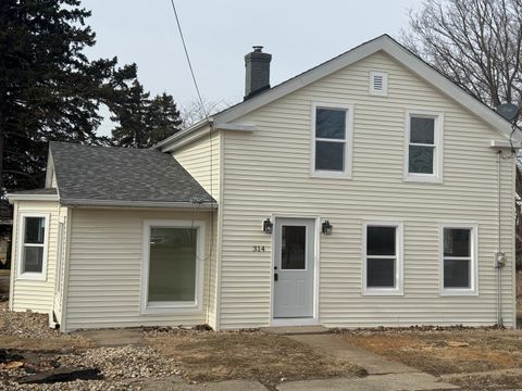 Tiny photo for 314 S High Street, Granville, IL 61326 (MLS # 12528562)