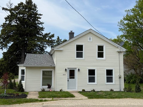 Tiny photo for 314 S High Street, Granville, IL 61326 (MLS # 12528562)