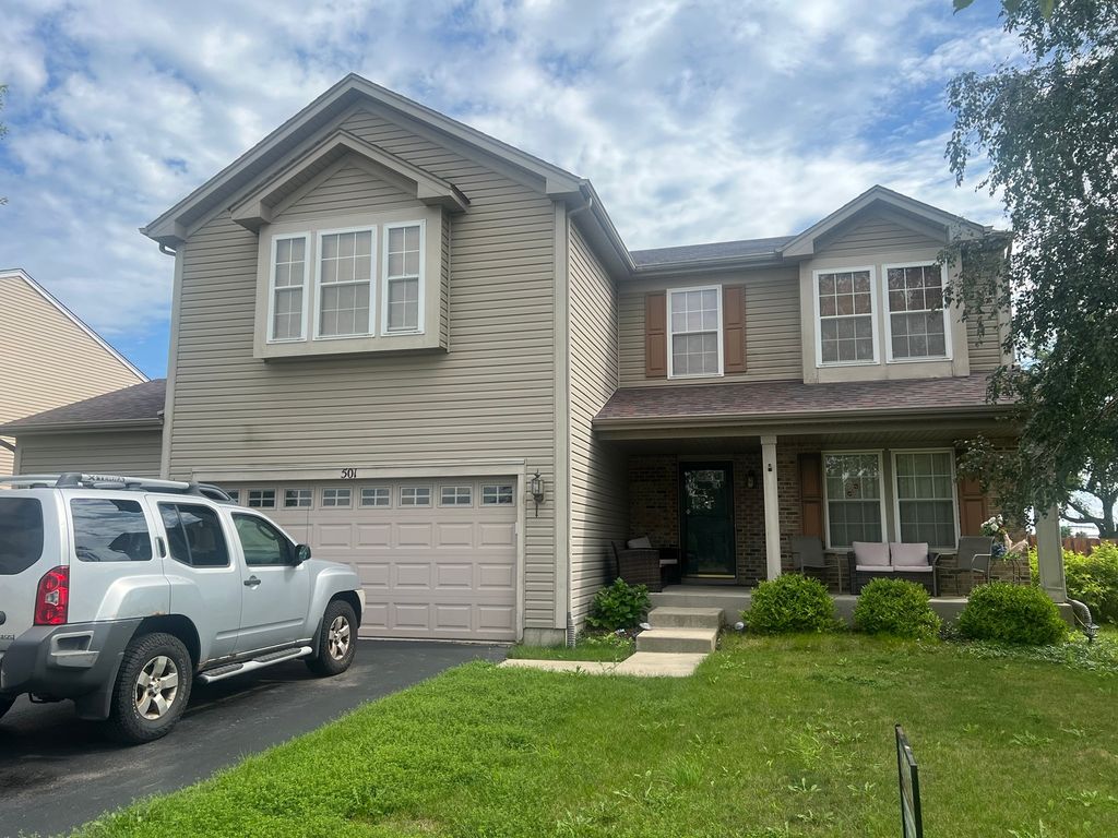 Photo for 501 E GARFIELD Street, Waterman, IL 60556 (MLS # 12436368)