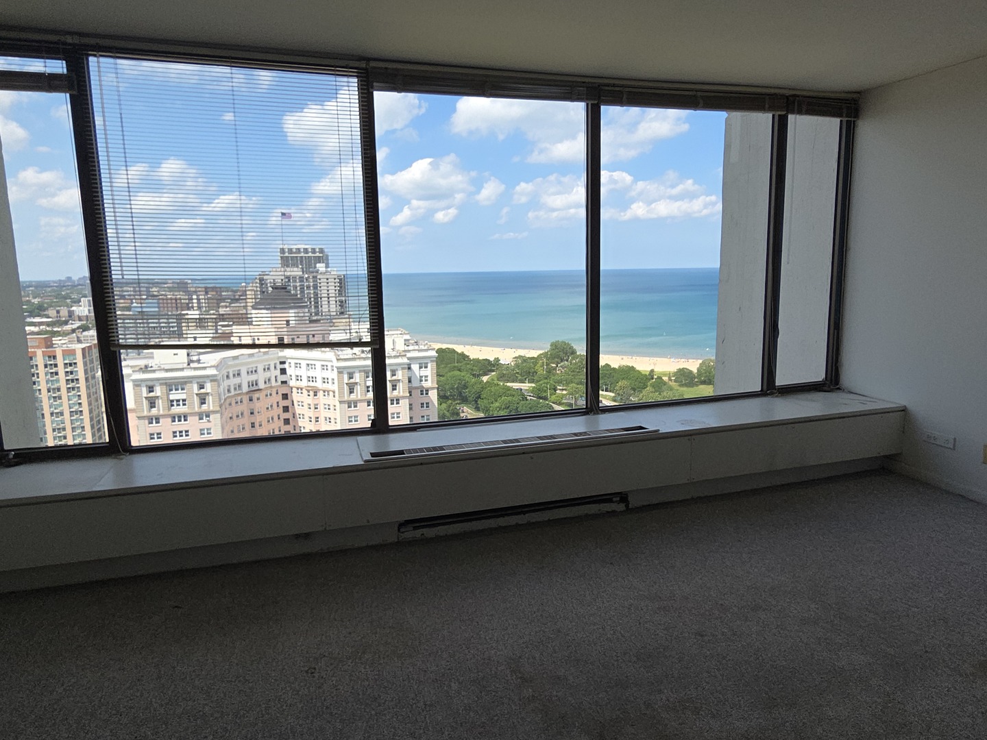 5455 N Sheridan Road 3203