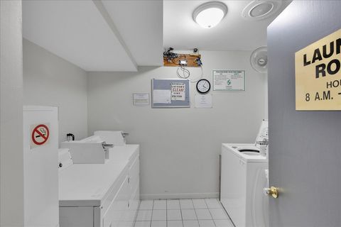 Tiny photo for 25 E Palatine Road #303, Arlington Heights, IL 60004 (MLS # 12481933)