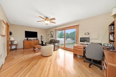 Tiny photo for 1125 Charlene Lane, Schaumburg, IL 60193 (MLS # 12478832)