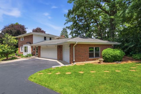 Tiny photo for 1065 Barneswood Drive, Downers Grove, IL 60515 (MLS # 12689279)