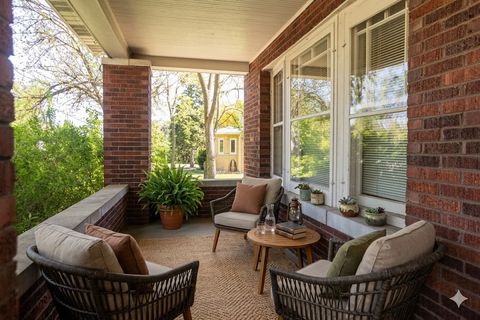 Tiny photo for 1220 S River Road, Des Plaines, IL 60018 (MLS # 12638160)