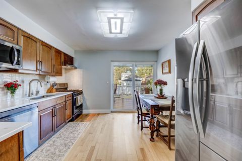 Tiny photo for 2720 W 97th Street, Evergreen Park, IL 60805 (MLS # 12519078)