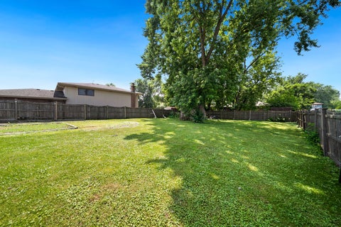 Tiny photo for 15512 Lorel Avenue, Oak Forest, IL 60452 (MLS # 12711078)