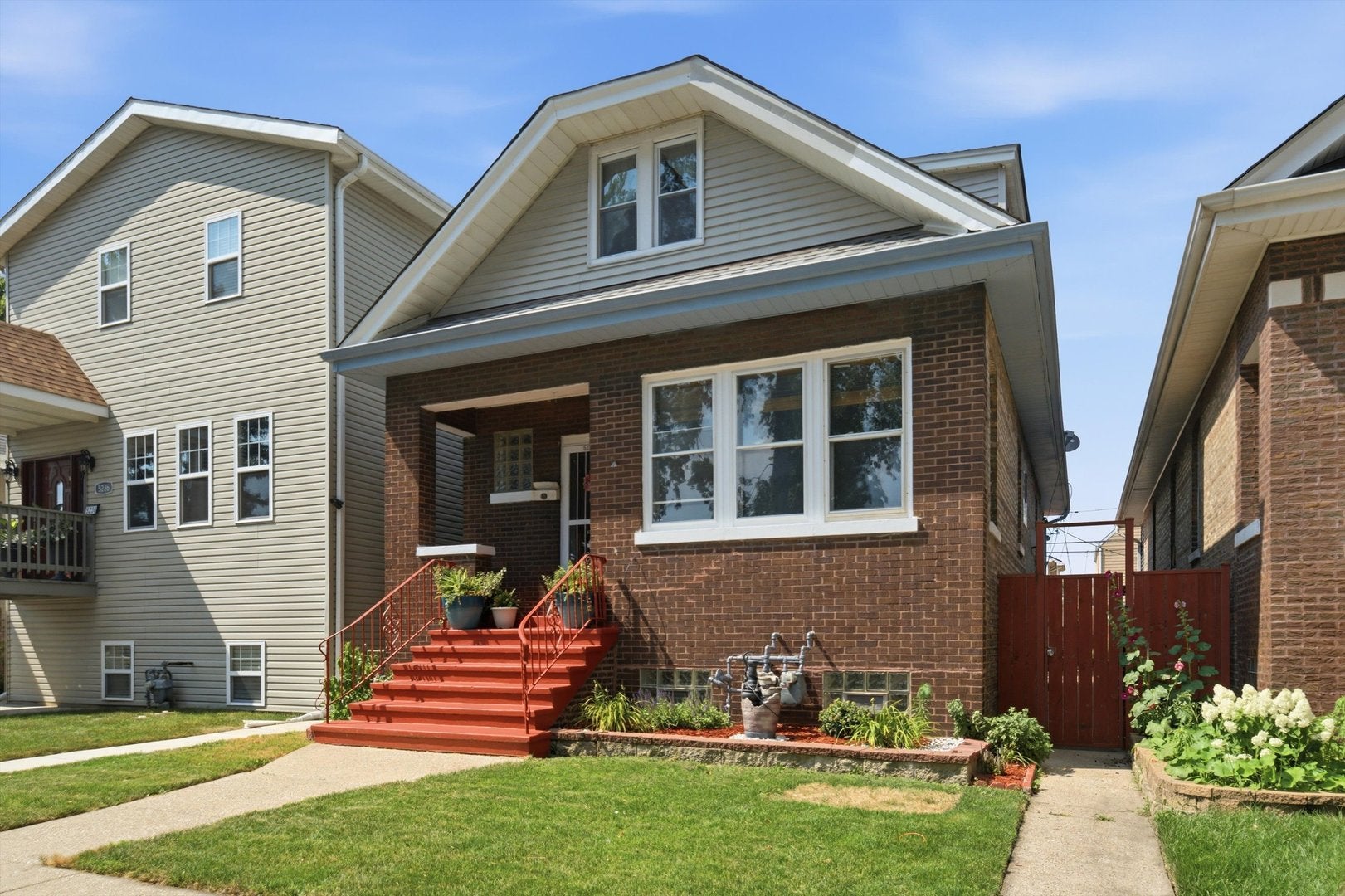 5234 W 30th Place
