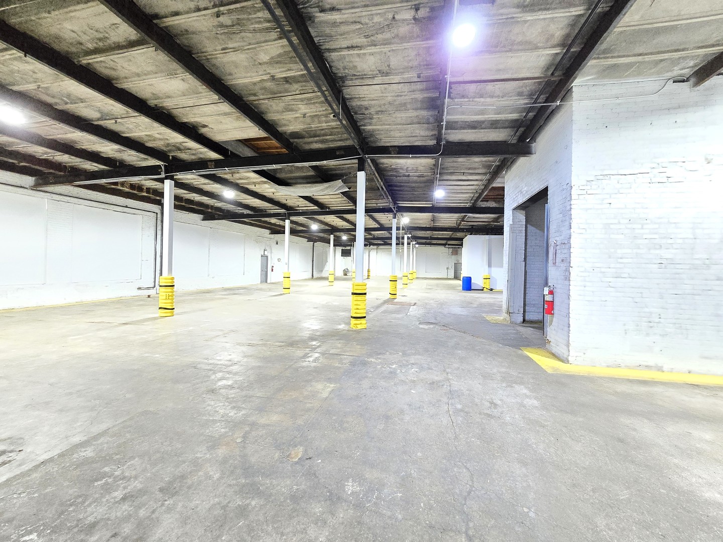 822 W Exchange Avenue