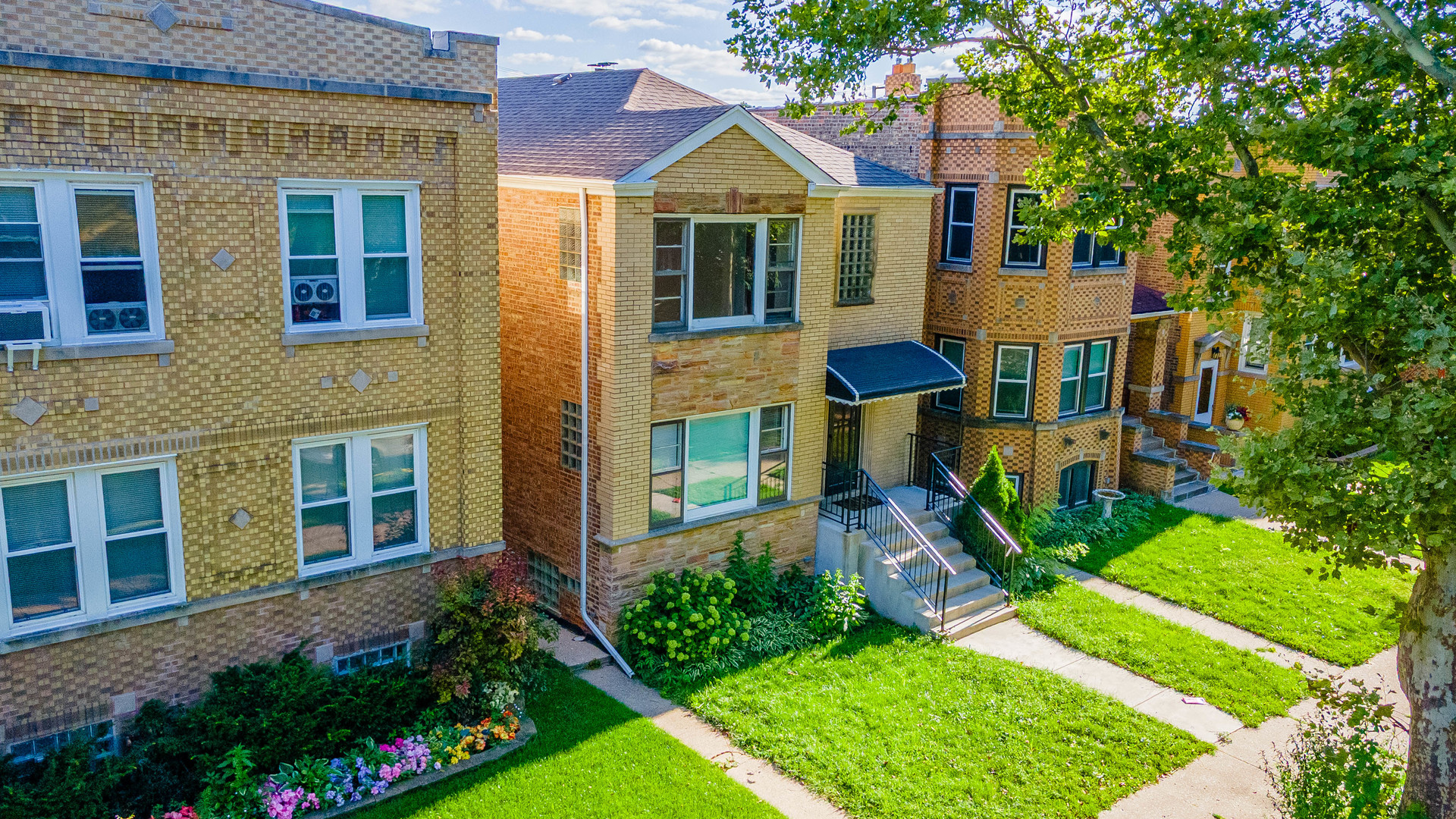 5233 W Parker Avenue