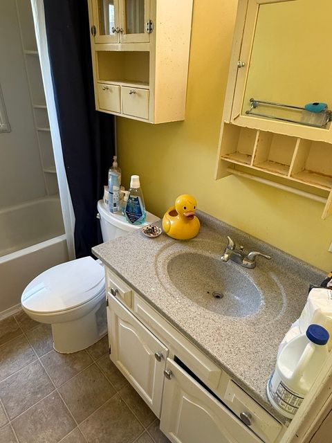 Tiny photo for 601 Ridgewood Court, Champaign, IL 61821 (MLS # 12622116)