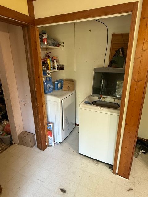 Tiny photo for 601 Ridgewood Court, Champaign, IL 61821 (MLS # 12622116)